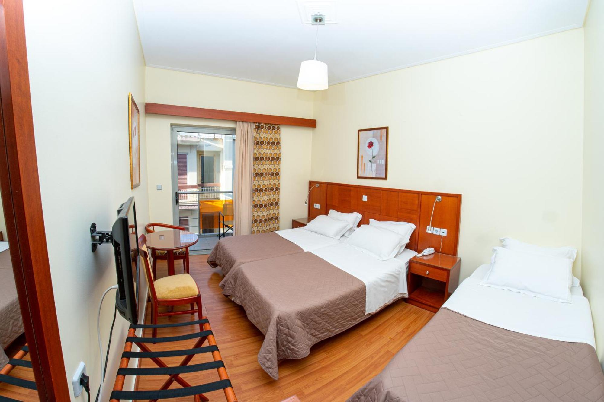 Hotel Ena Loutra Ipatis Zewnętrze zdjęcie